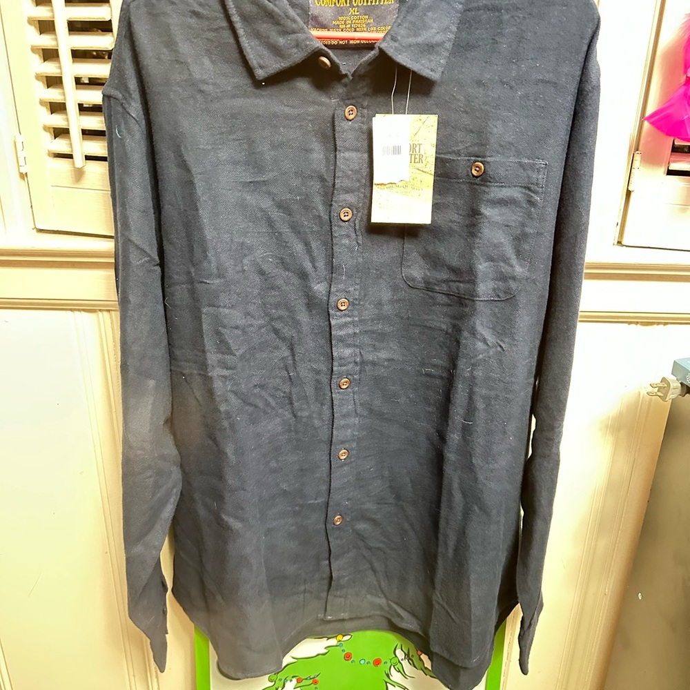 Comfort Outfitter Men's Navy Blue Shirt